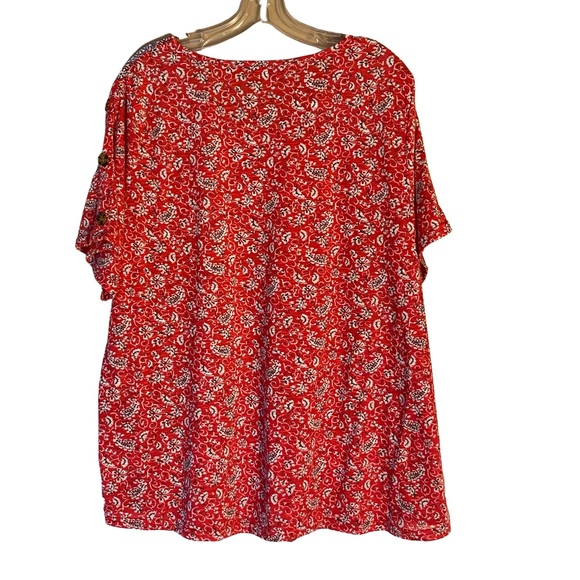 All in Love red and cream print short sleeve top, size 3XL - Picture 2 of 6